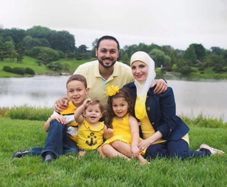 عائلة مسلمة تُطرد من رحلة لـ ''يونايتد إيرلاينز'' بسبب مظهرهم